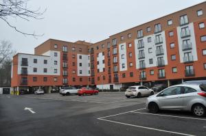 Whyteleafe 2