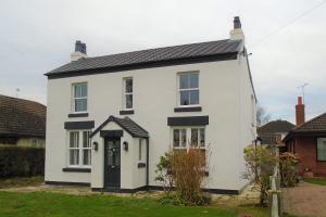 Ellesmere Port - Fassa - Fassacouche - family home