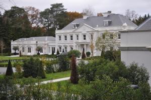 New house Windlesham - exterior